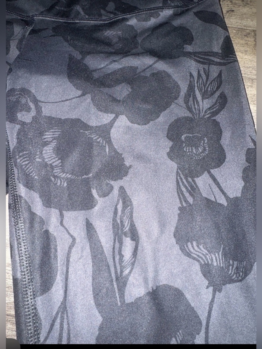 Lululemon Wunder Under Crop Luxtreme Inky Floral Black Sz 4 Cropped Legging - Picture 3 of 7